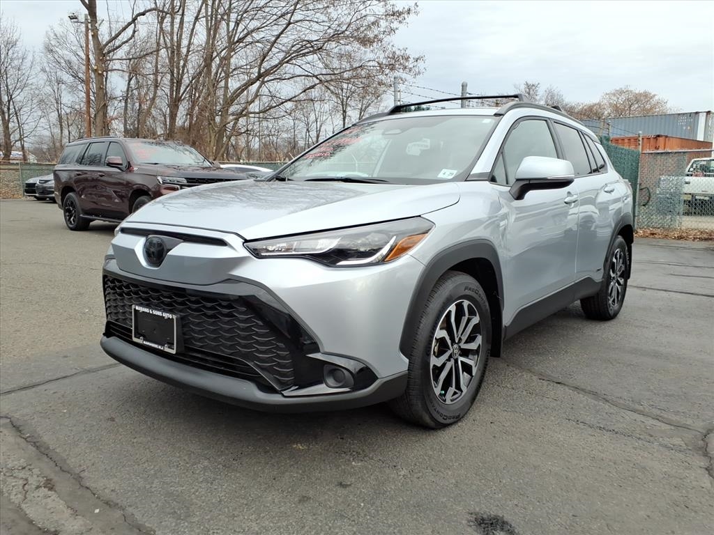 2024 Toyota Corolla Cross Hybrid S 4WD (Natl)