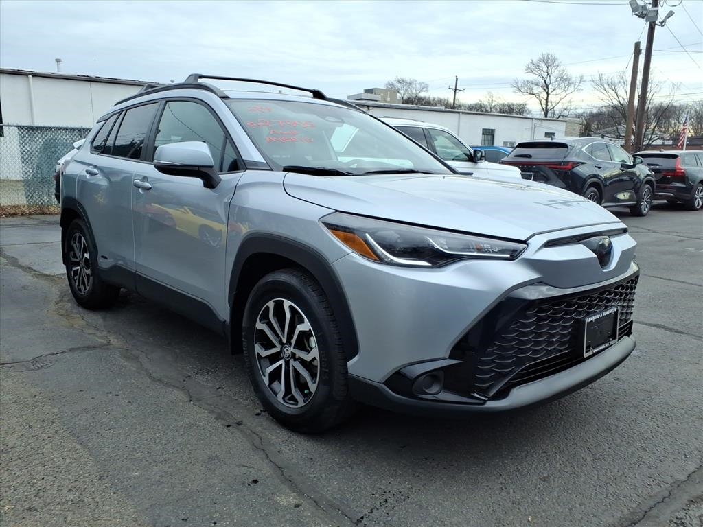 Toyota Corolla Cross Hybrid S 4WD (Natl) 2024