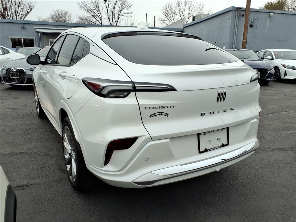 Buick Envista FWD 4dr Avenir 2025