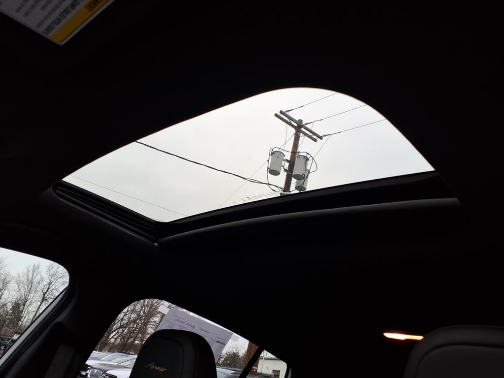 Buick Envista FWD 4dr Avenir 2025