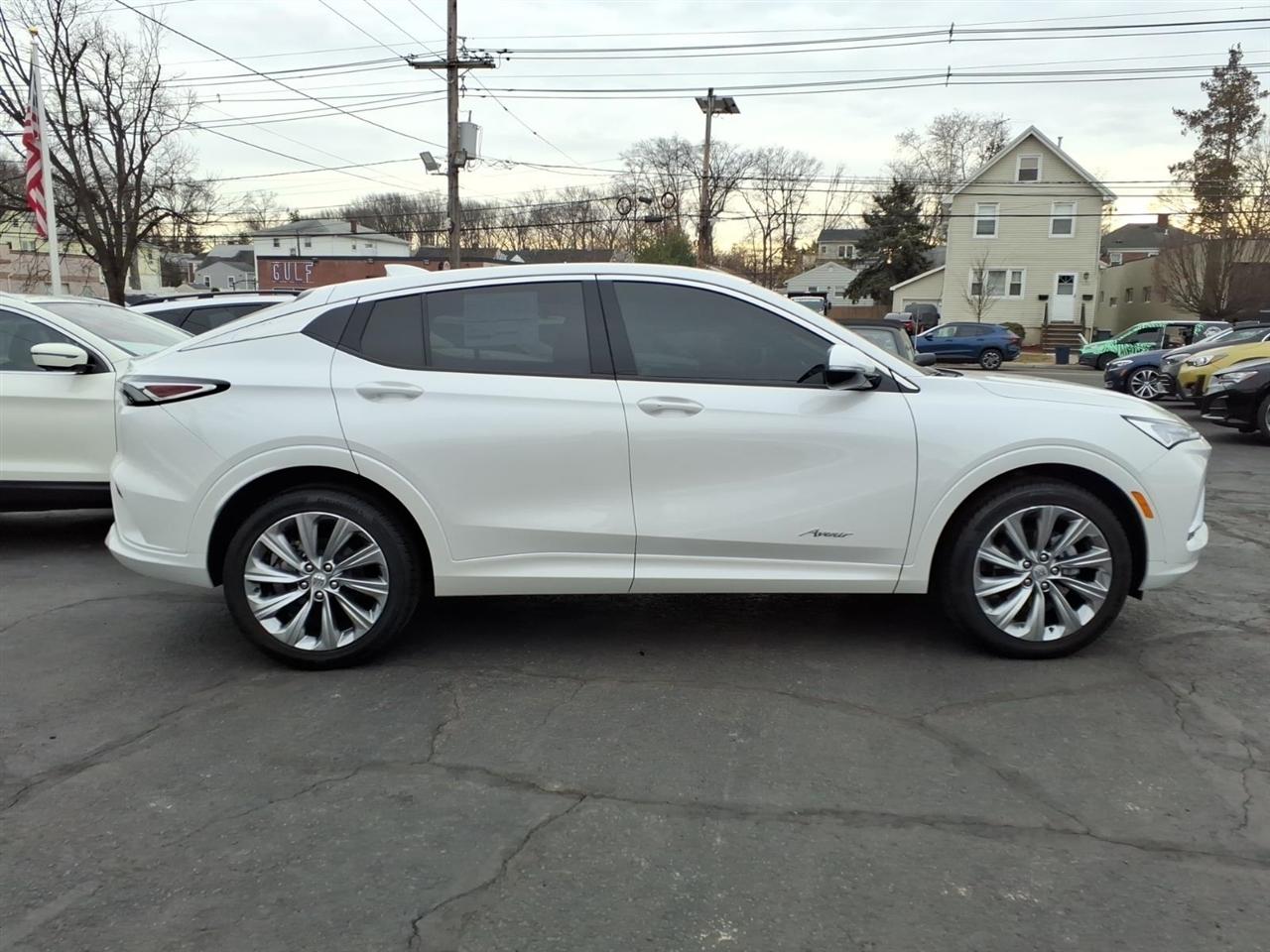 Buick Envista FWD 4dr Avenir 2025