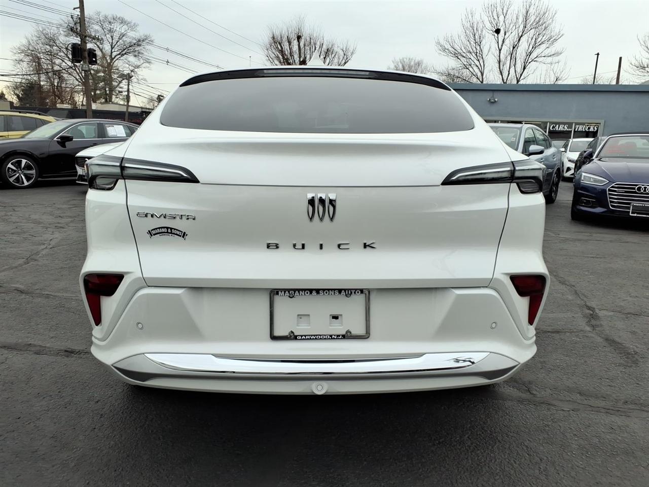 Buick Envista FWD 4dr Avenir 2025