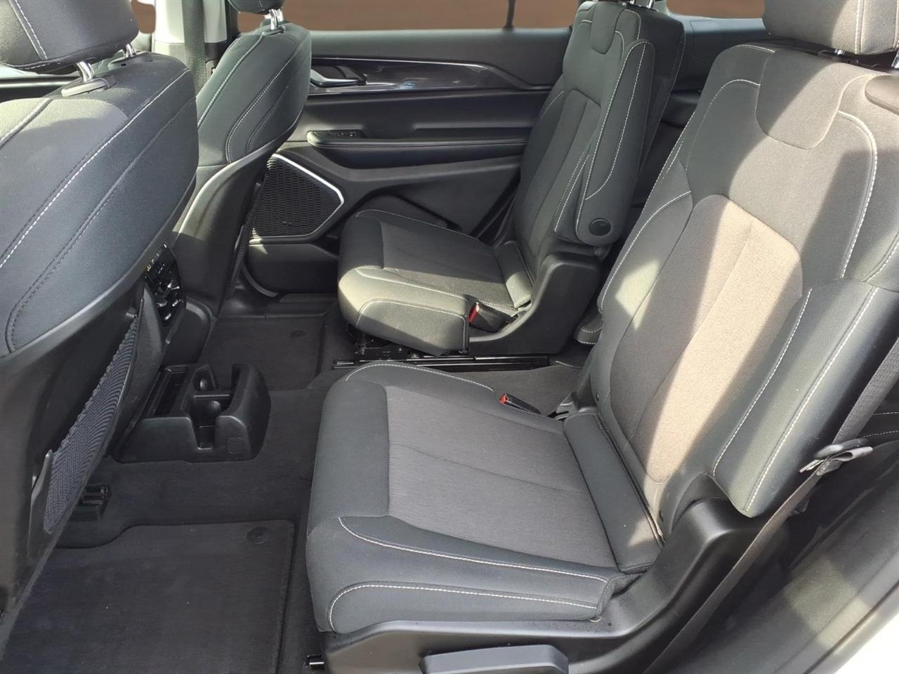 Jeep Grand Cherokee L Laredo 4x4 2022