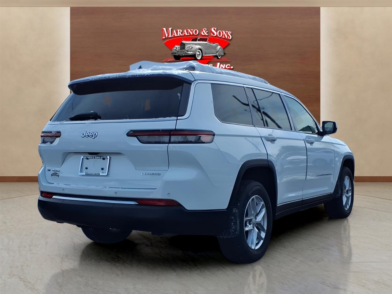 Jeep Grand Cherokee L Laredo 4x4 2022