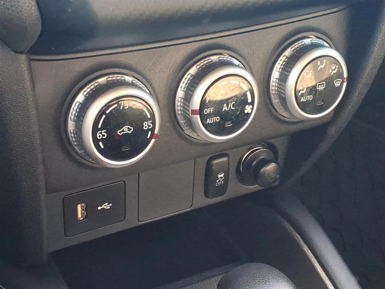 Mitsubishi Outlander Sport ES 2.0 CVT 2021