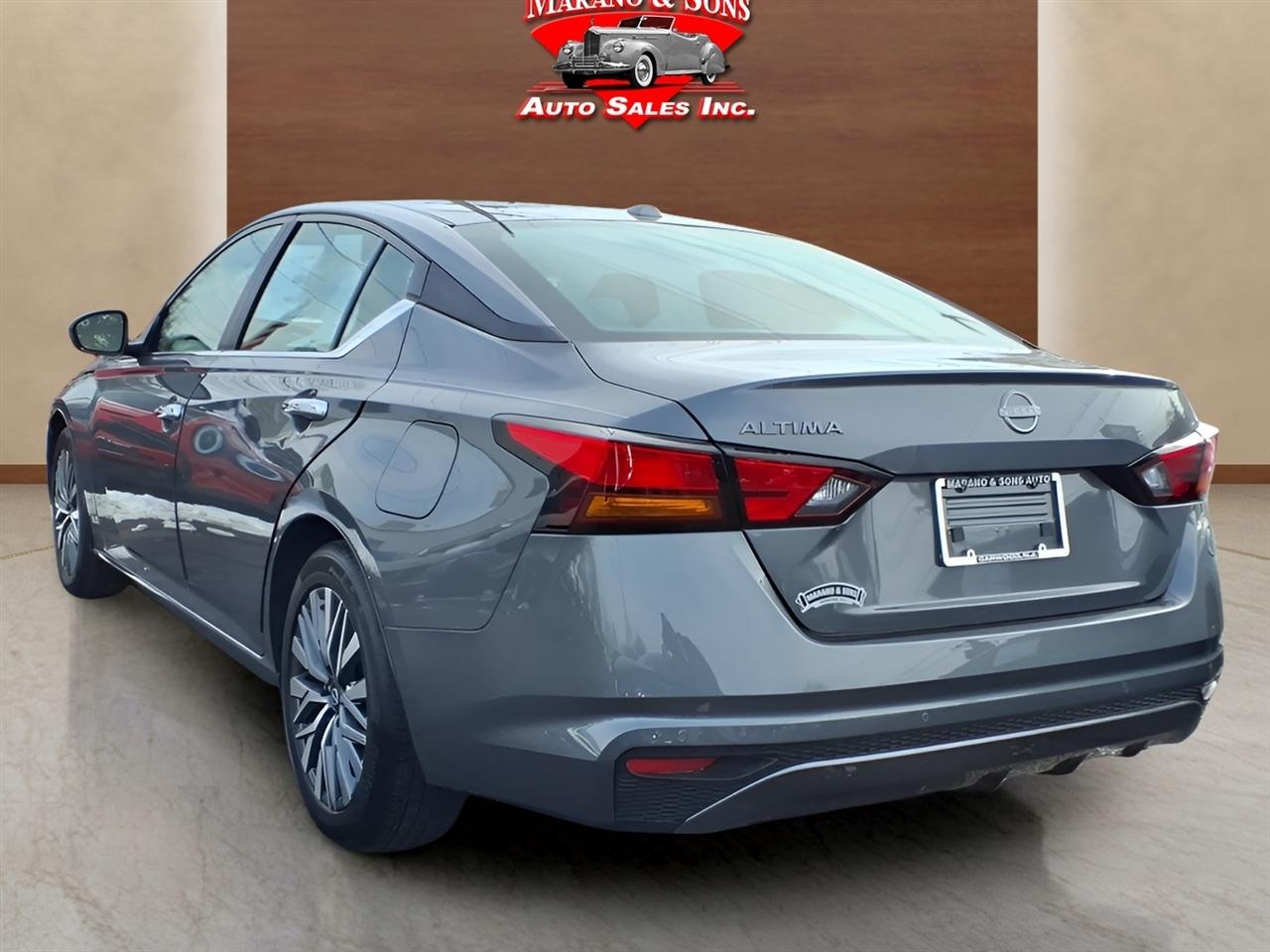 Nissan Altima SV FWD 2025