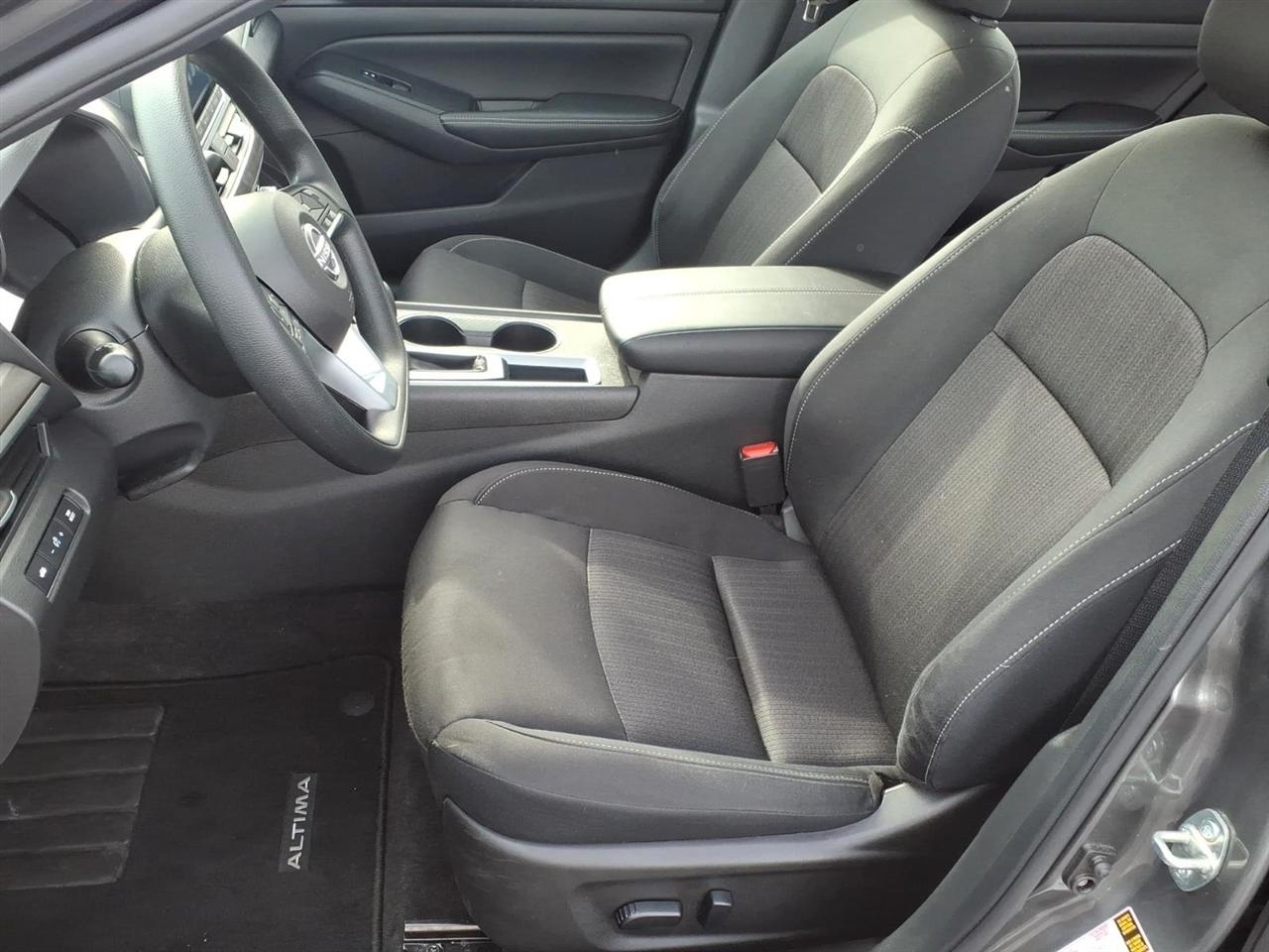 Nissan Altima SV FWD 2025