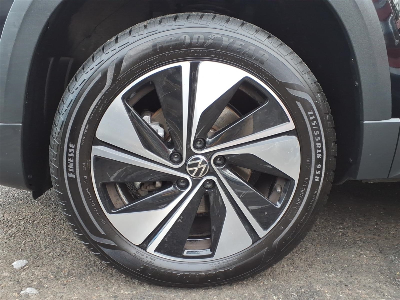 Volkswagen Taos SE 4Motion 2024