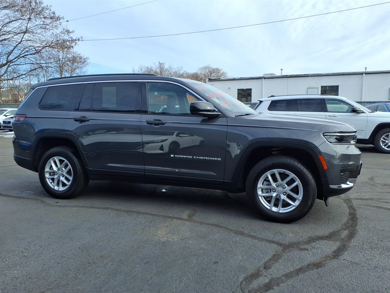 Jeep Grand Cherokee L Laredo X 4x4 2025