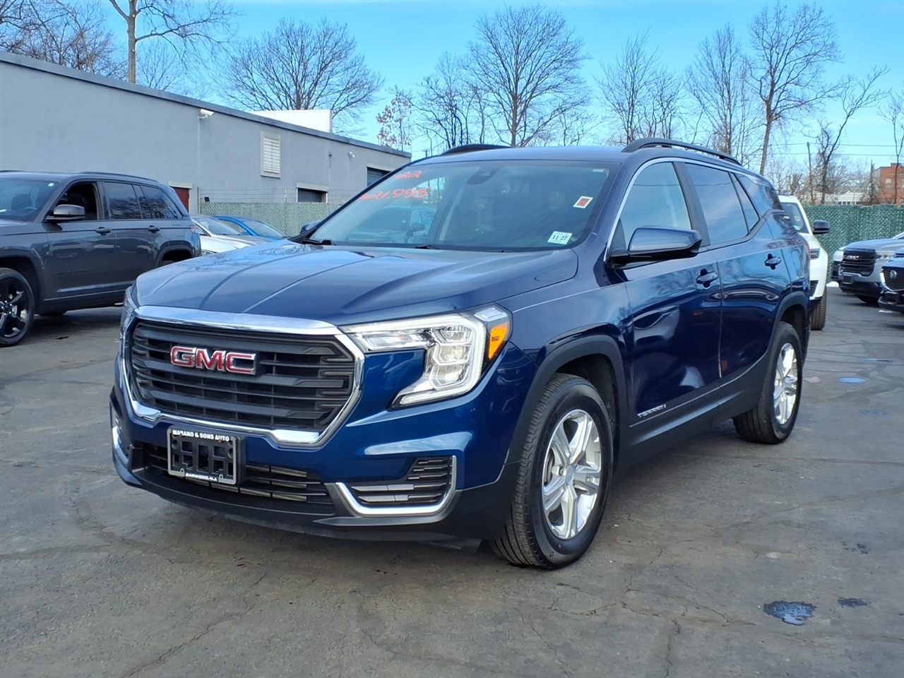 2022 GMC Terrain FWD 4dr SLE