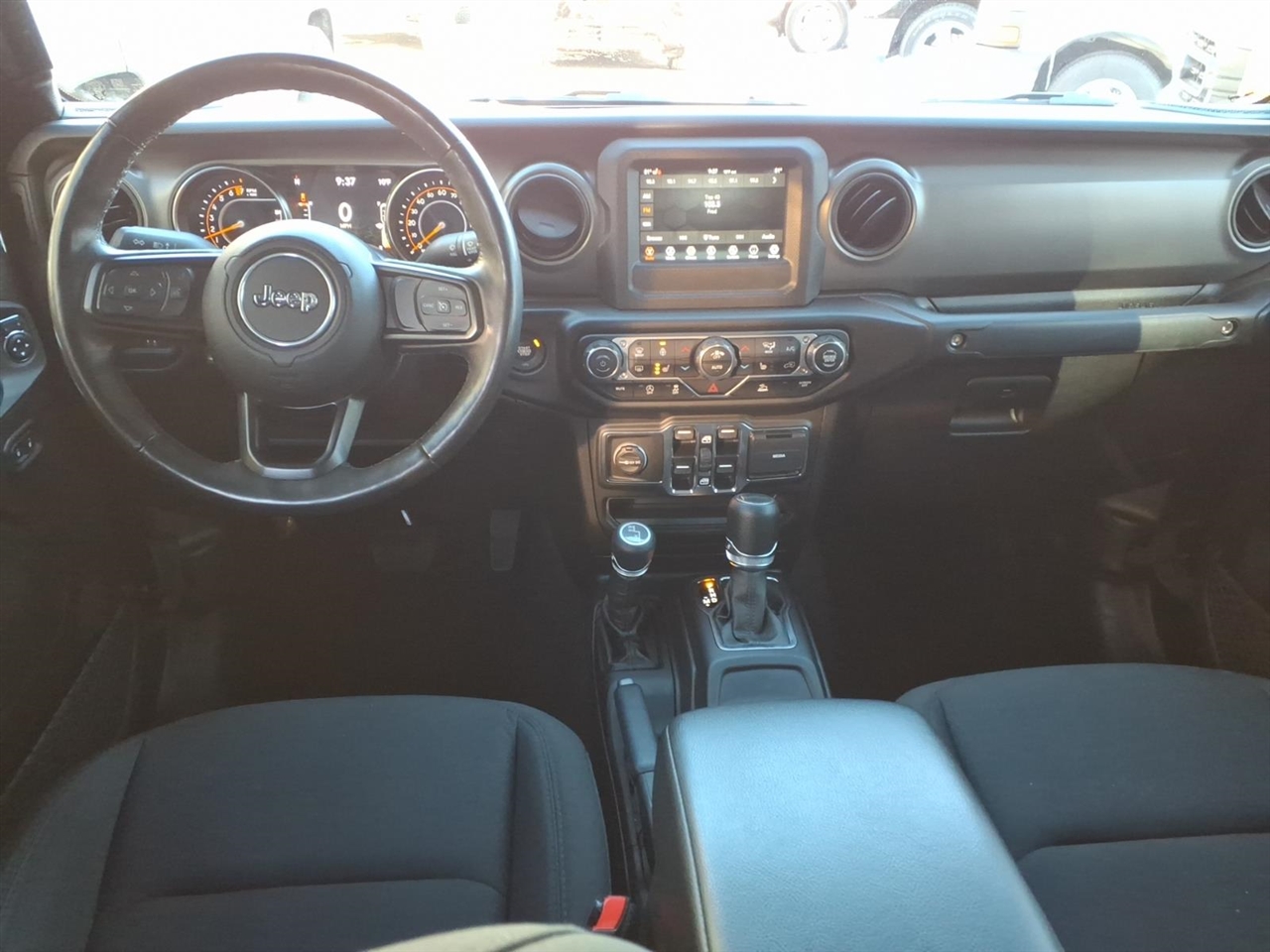 Jeep Gladiator Willys 4x4 2022