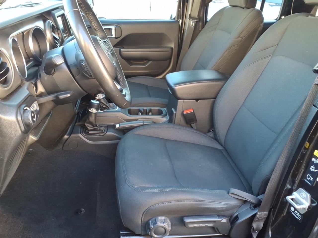 Jeep Gladiator Willys 4x4 2022