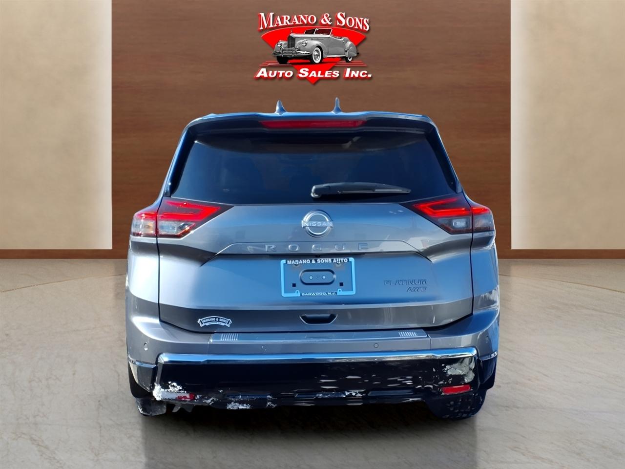 Nissan Rogue AWD Platinum 2025