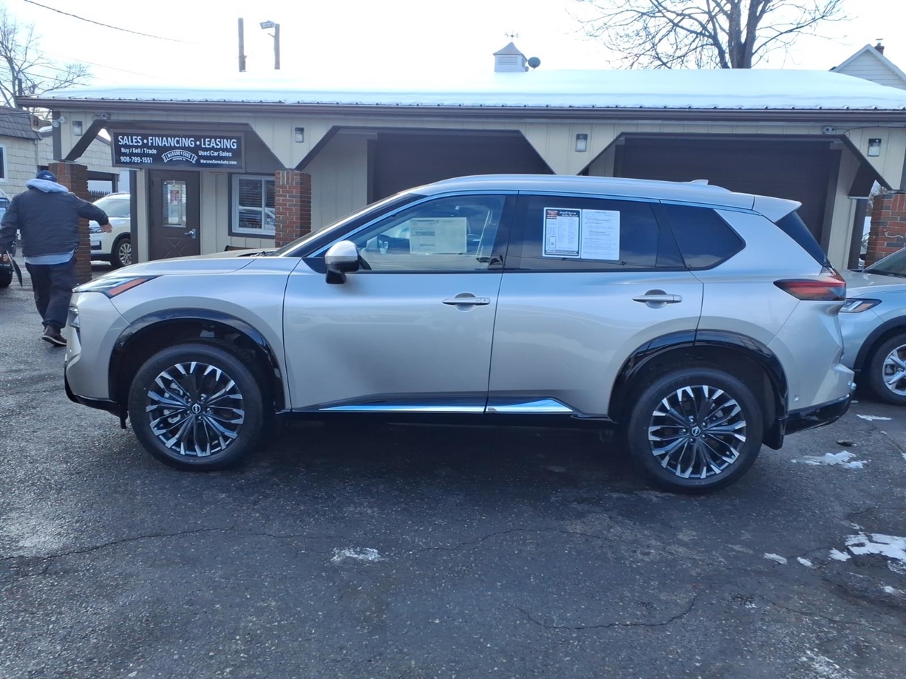 Nissan Rogue AWD Platinum 2025