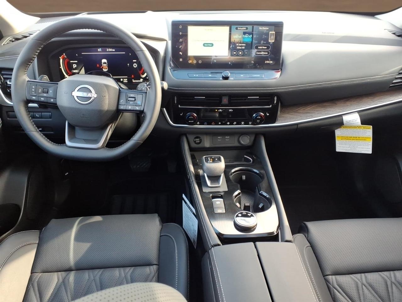 Nissan Rogue AWD Platinum 2025