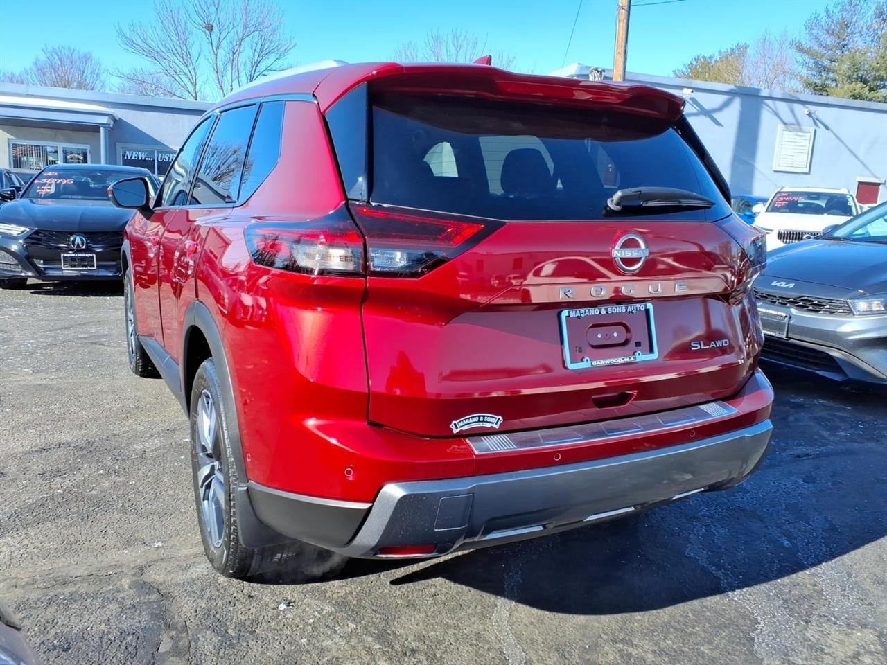 Nissan Rogue AWD SL 2025