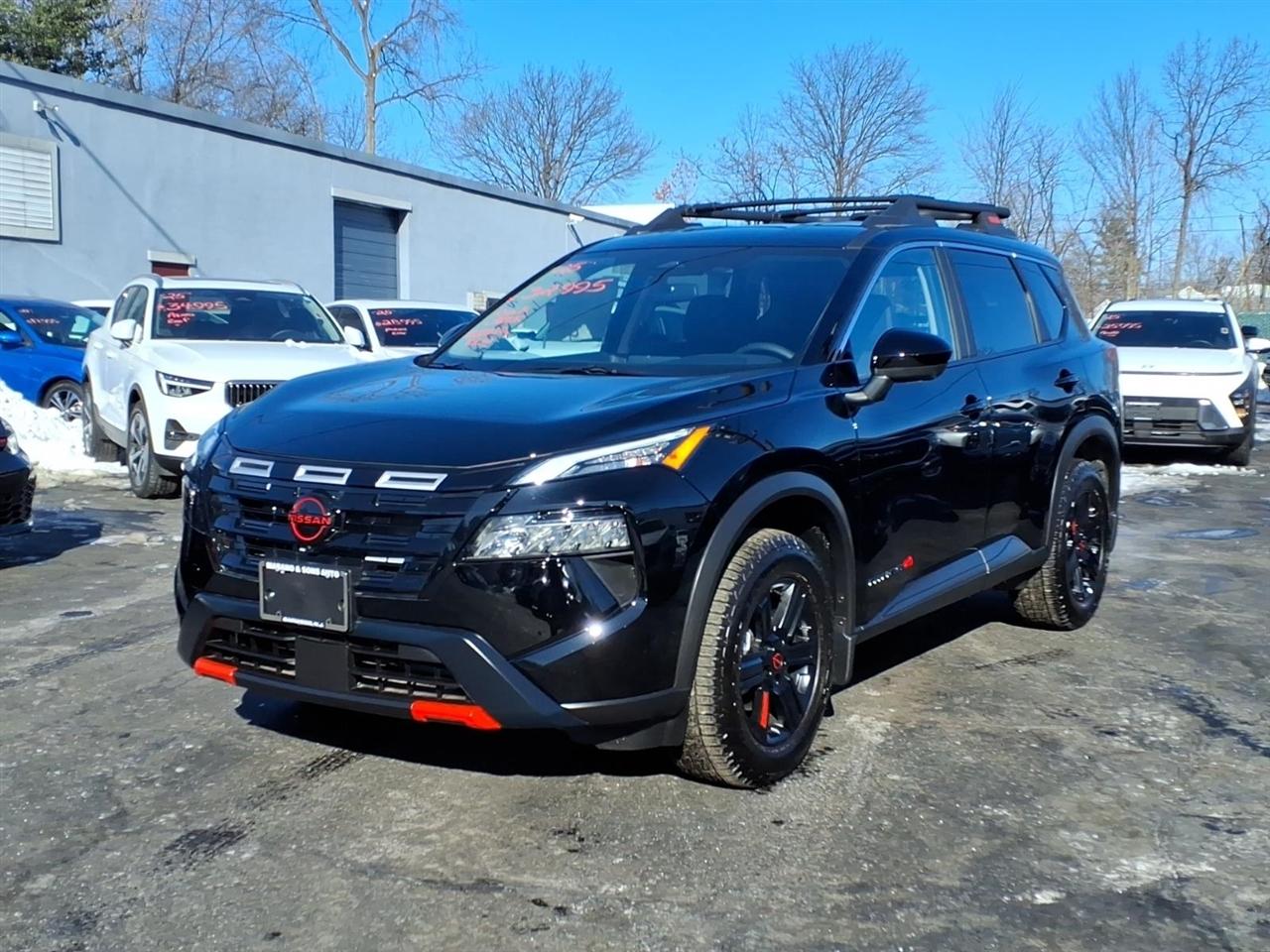 2025 Nissan Rogue AWD Rock Creek