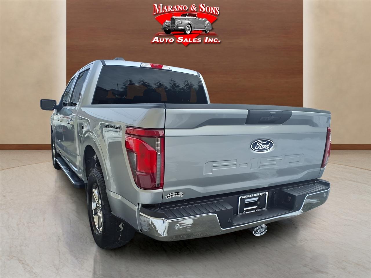 Ford F-150 XLT 4WD SuperCrew 5.5' Box 2025