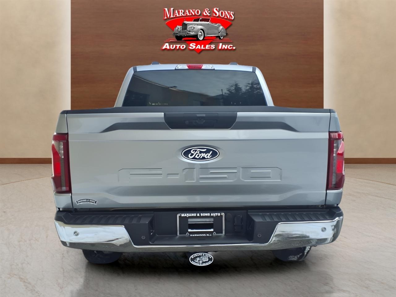 Ford F-150 XLT 4WD SuperCrew 5.5' Box 2025