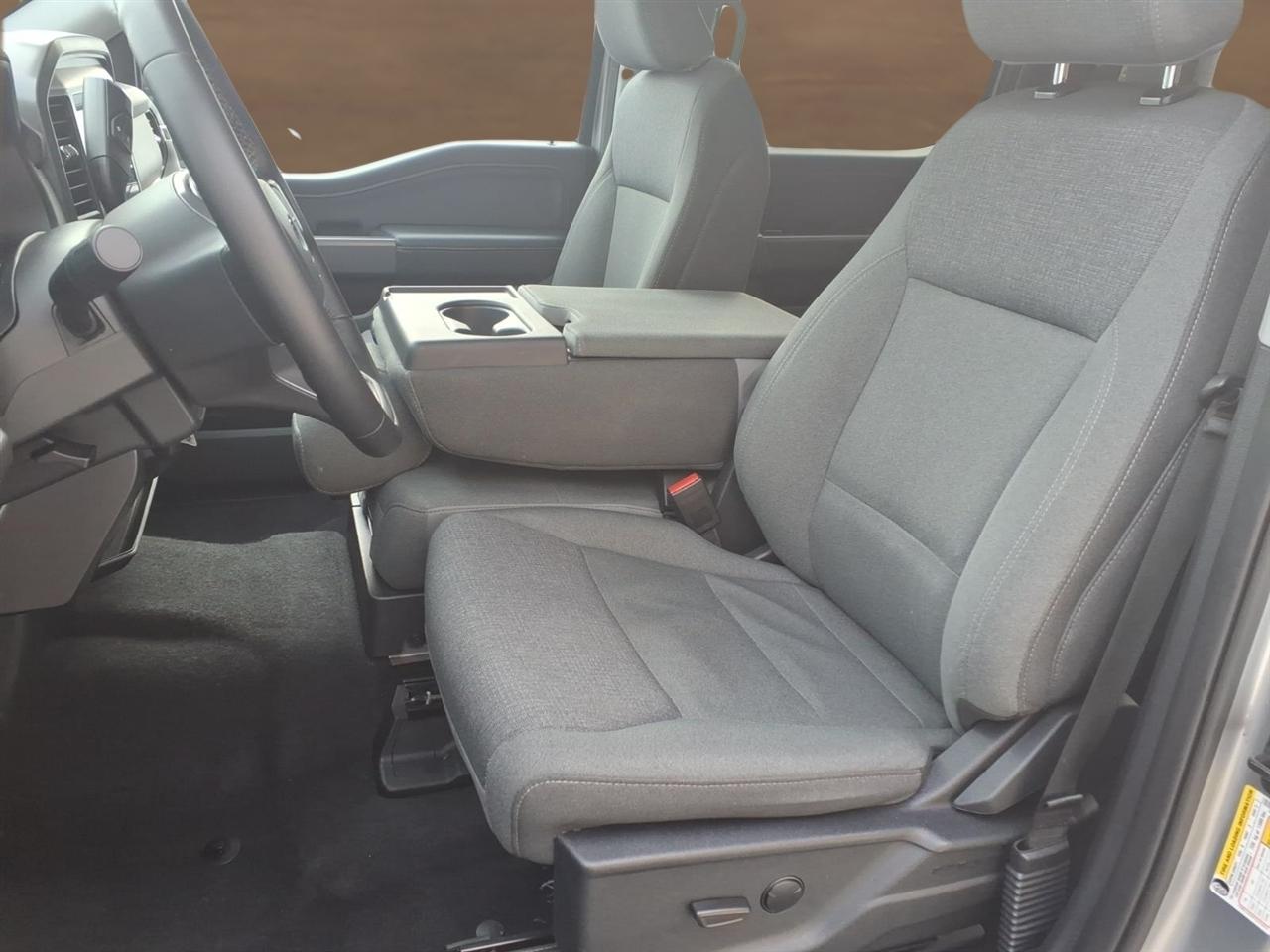 Ford F-150 XLT 4WD SuperCrew 5.5' Box 2025