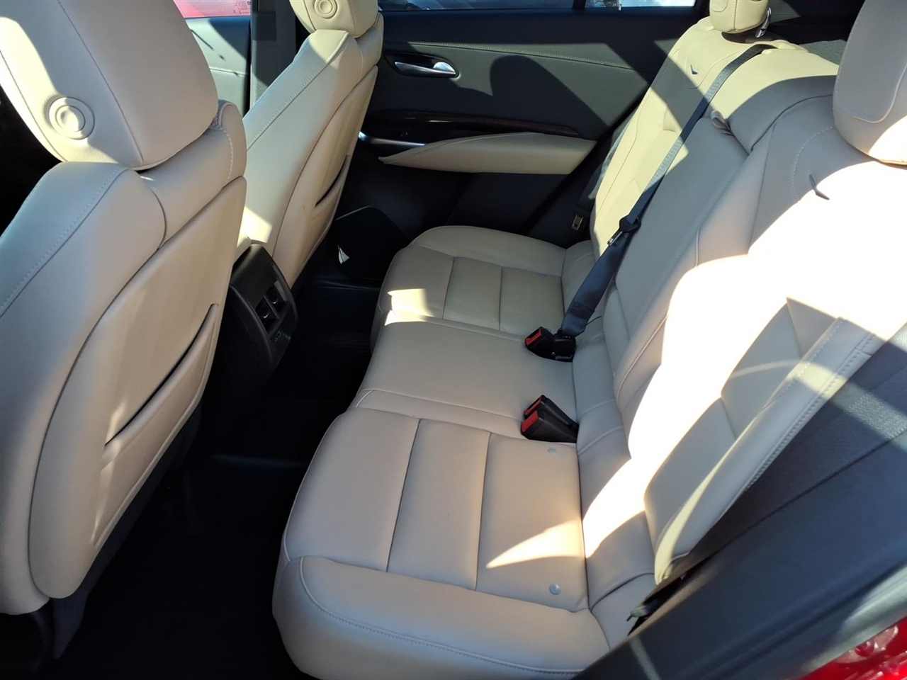 Cadillac XT4 AWD 4dr Premium Luxury 2025