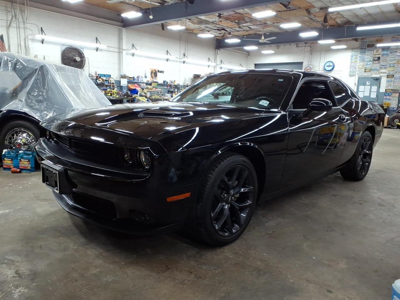 2023 Dodge Challenger SXT RWD