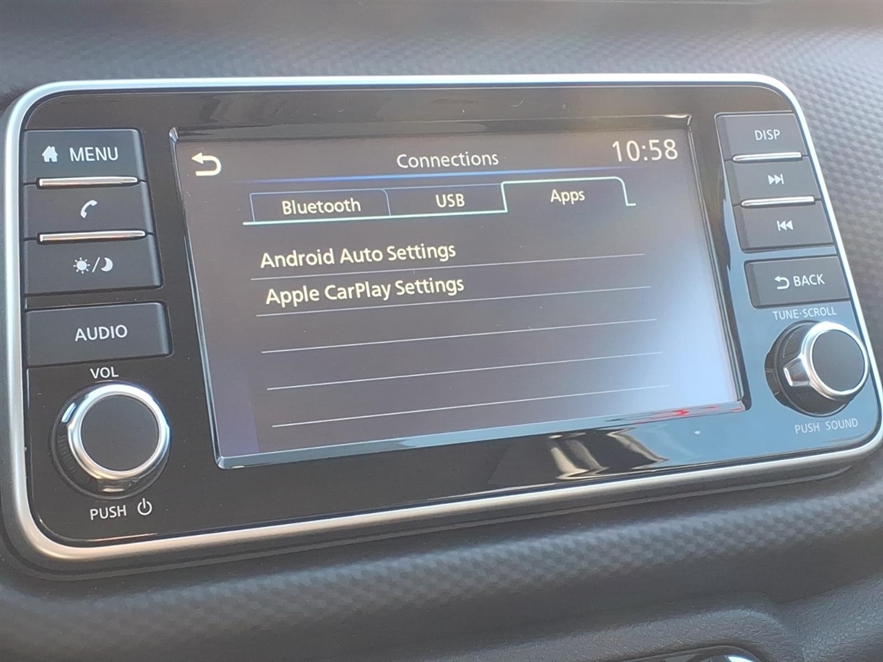 Nissan Kicks S FWD 2024