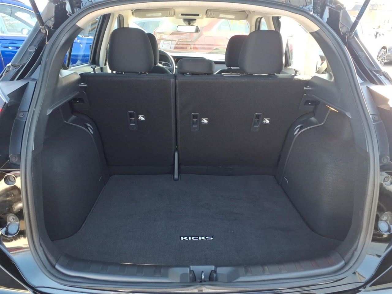 Nissan Kicks S FWD 2024