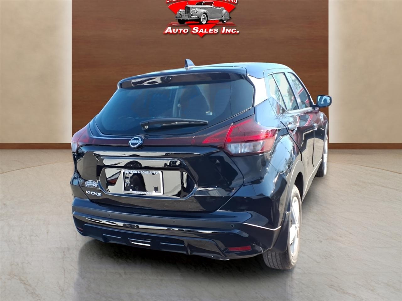 Nissan Kicks S FWD 2024