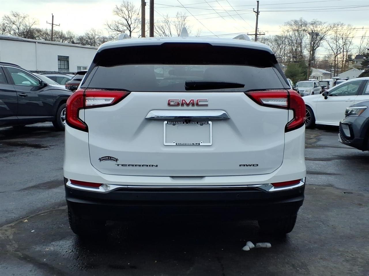 GMC Terrain AWD 4dr SLT 2023