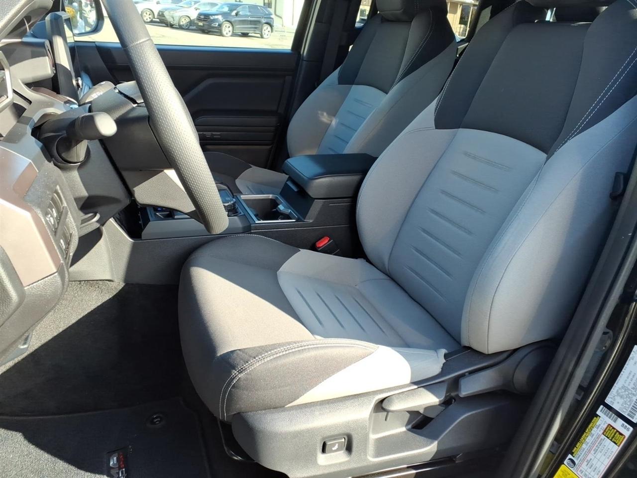 Toyota Tacoma 4WD TRD Off Road Double Cab 5' Bed MT (Natl) 2025