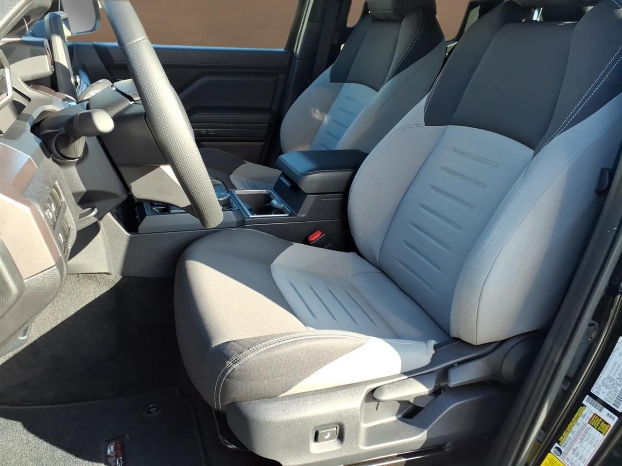 Toyota Tacoma 4WD TRD Off Road Double Cab 5' Bed MT (Natl) 2025