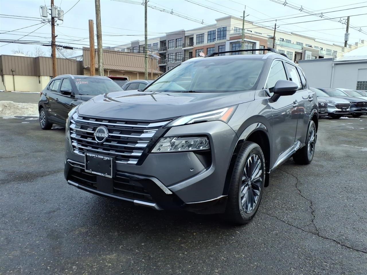 2025 Nissan Rogue AWD Platinum