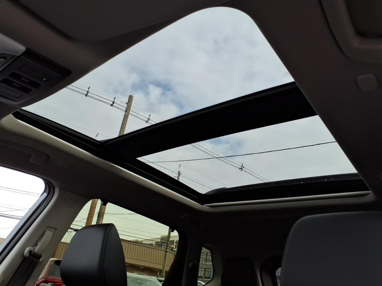 Nissan Rogue AWD Platinum 2025