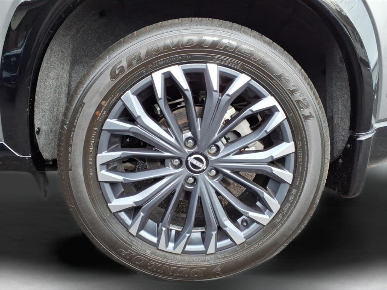 Nissan Rogue AWD Platinum 2025