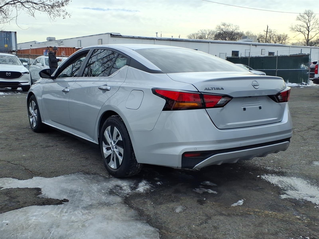 Nissan Altima 2.5 S Sedan 2024