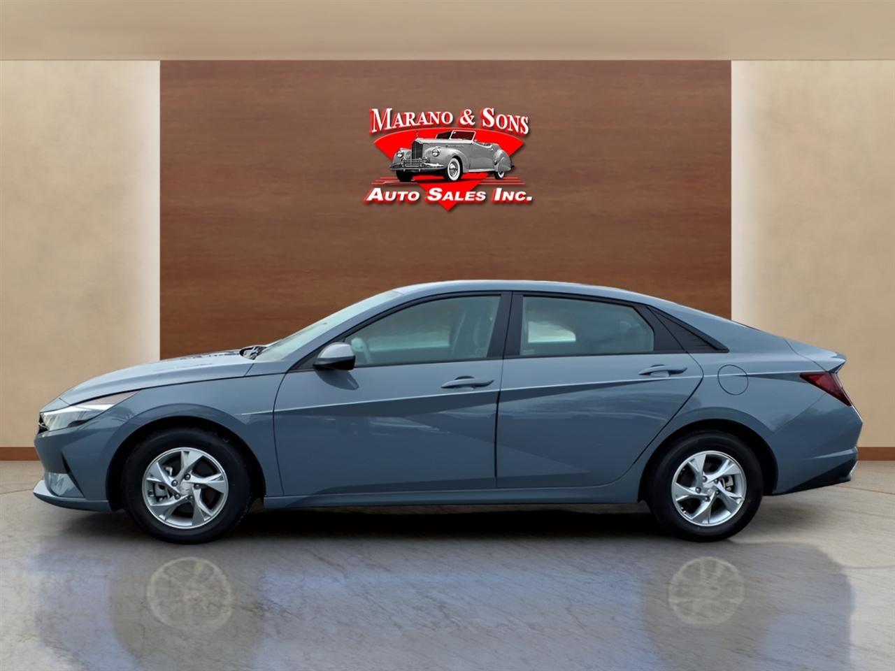 Hyundai Elantra SE IVT 2023