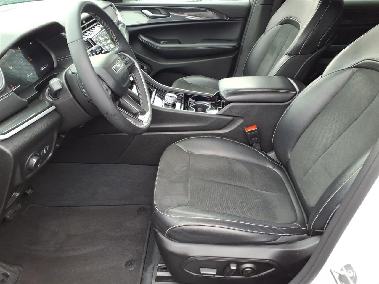 Jeep Grand Cherokee L Altitude 4x4 2023