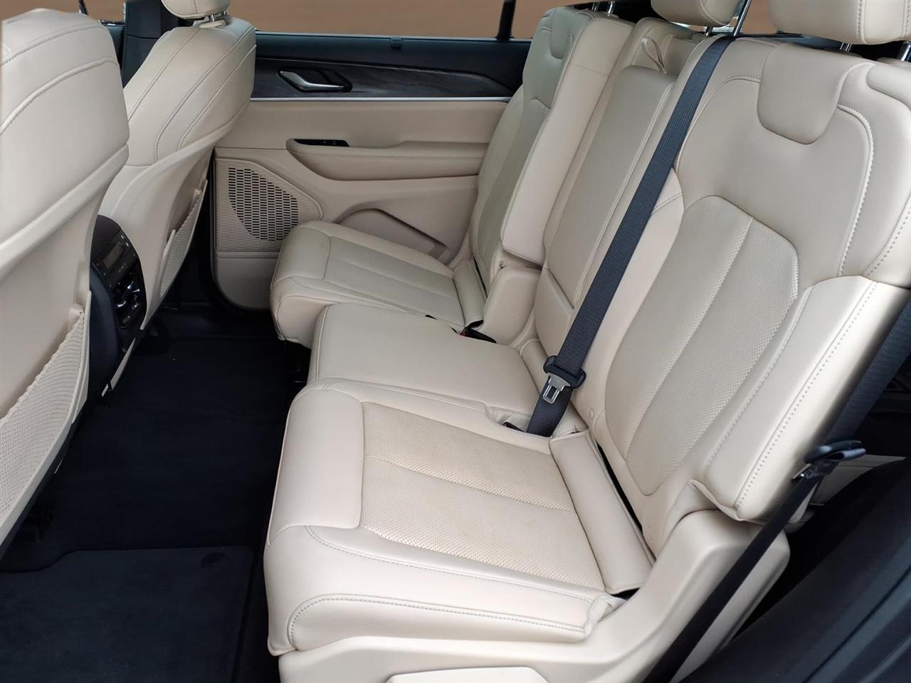 Jeep Grand Cherokee L Limited 4x4 2023