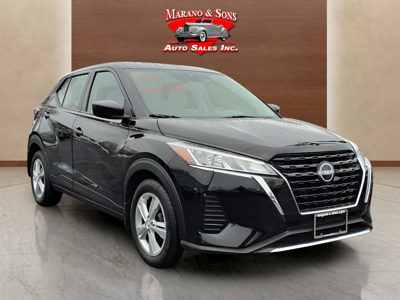 Nissan Kicks S FWD 2023