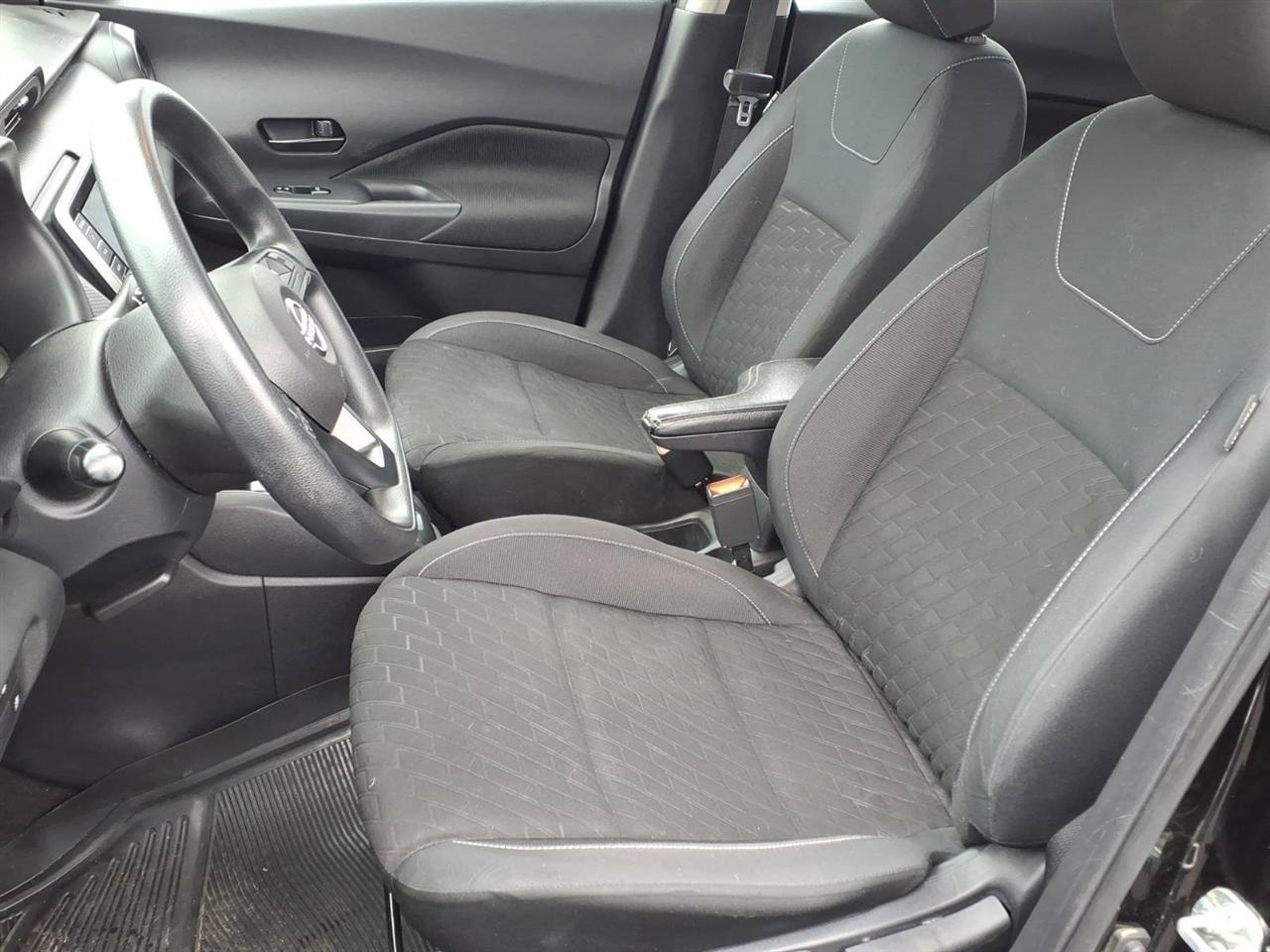 Nissan Kicks S FWD 2023