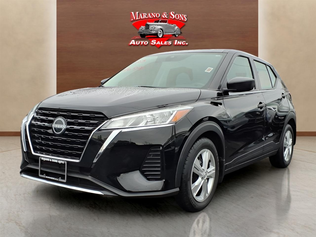 2023 Nissan Kicks S FWD