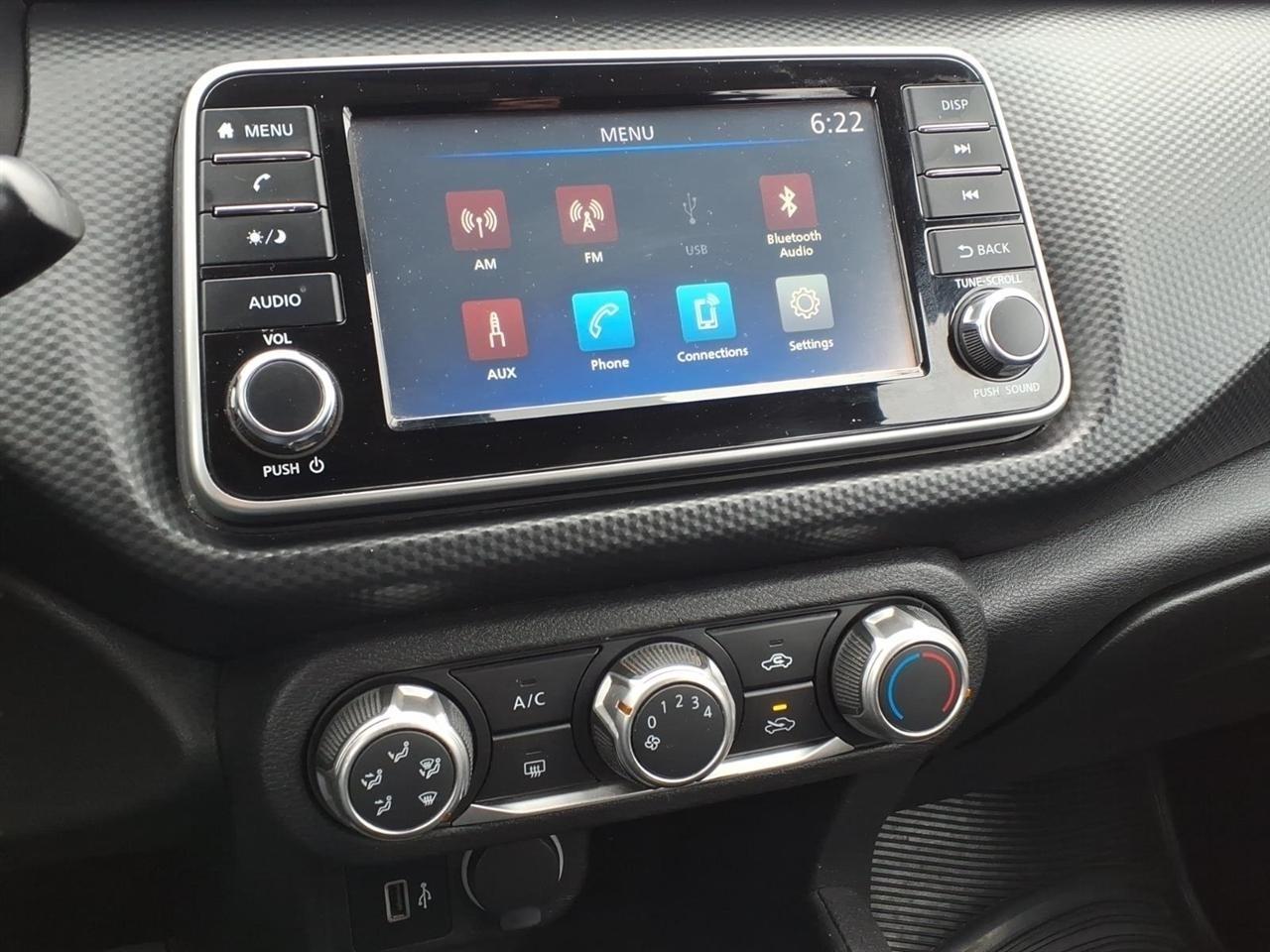 Nissan Kicks S FWD 2023