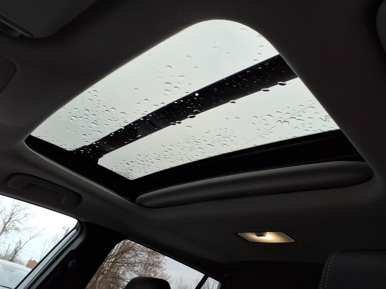 Toyota Corolla Cross XLE 4WD (Natl) 2022