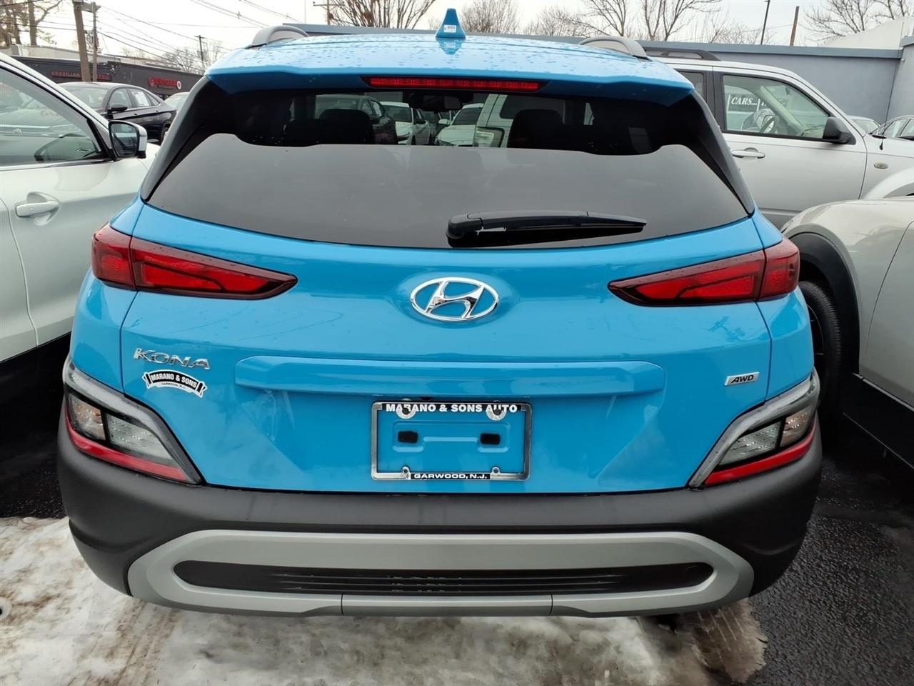 Hyundai Kona SEL Auto AWD 2023