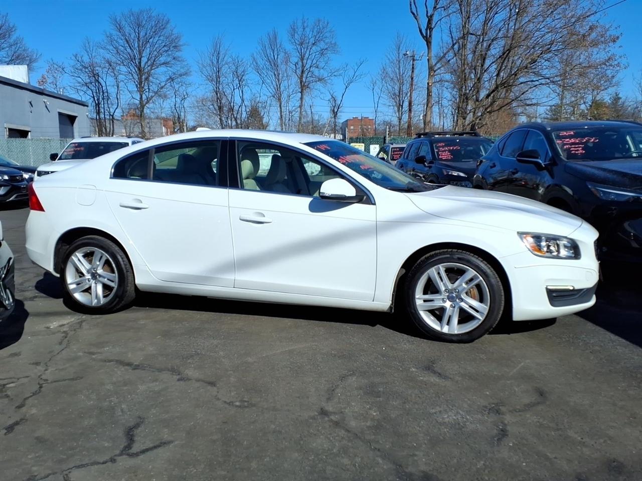 Volvo S60 4dr Sdn T5 AWD 2014