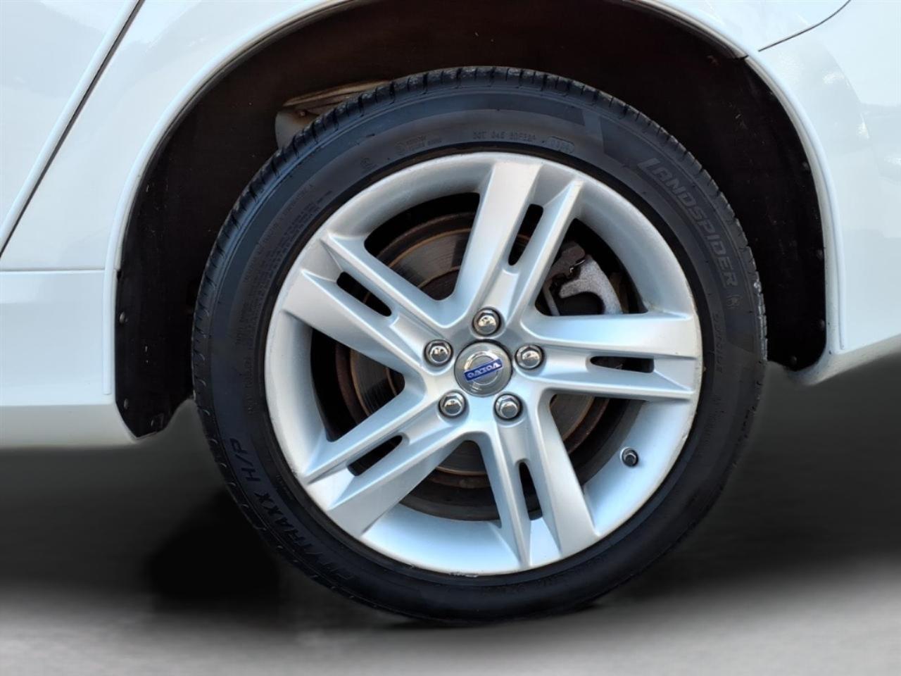 Volvo S60 4dr Sdn T5 AWD 2014