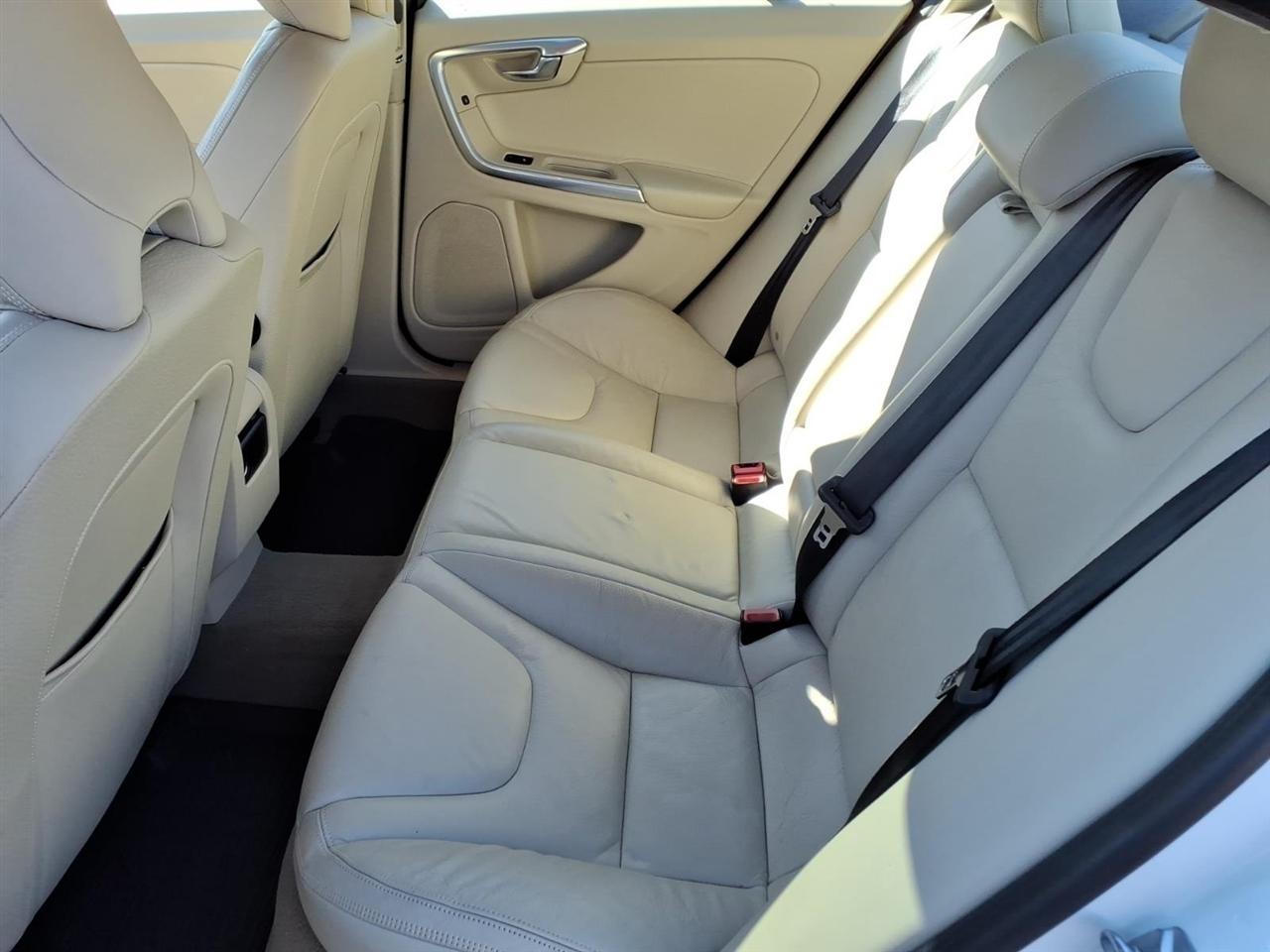 Volvo S60 4dr Sdn T5 AWD 2014