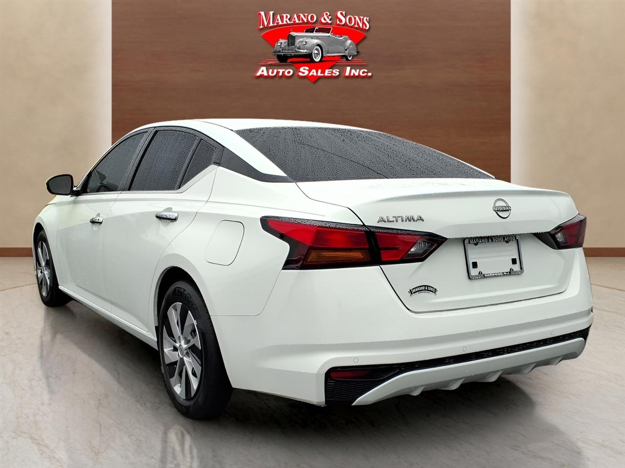 Nissan Altima 2.5 S Sedan 2023