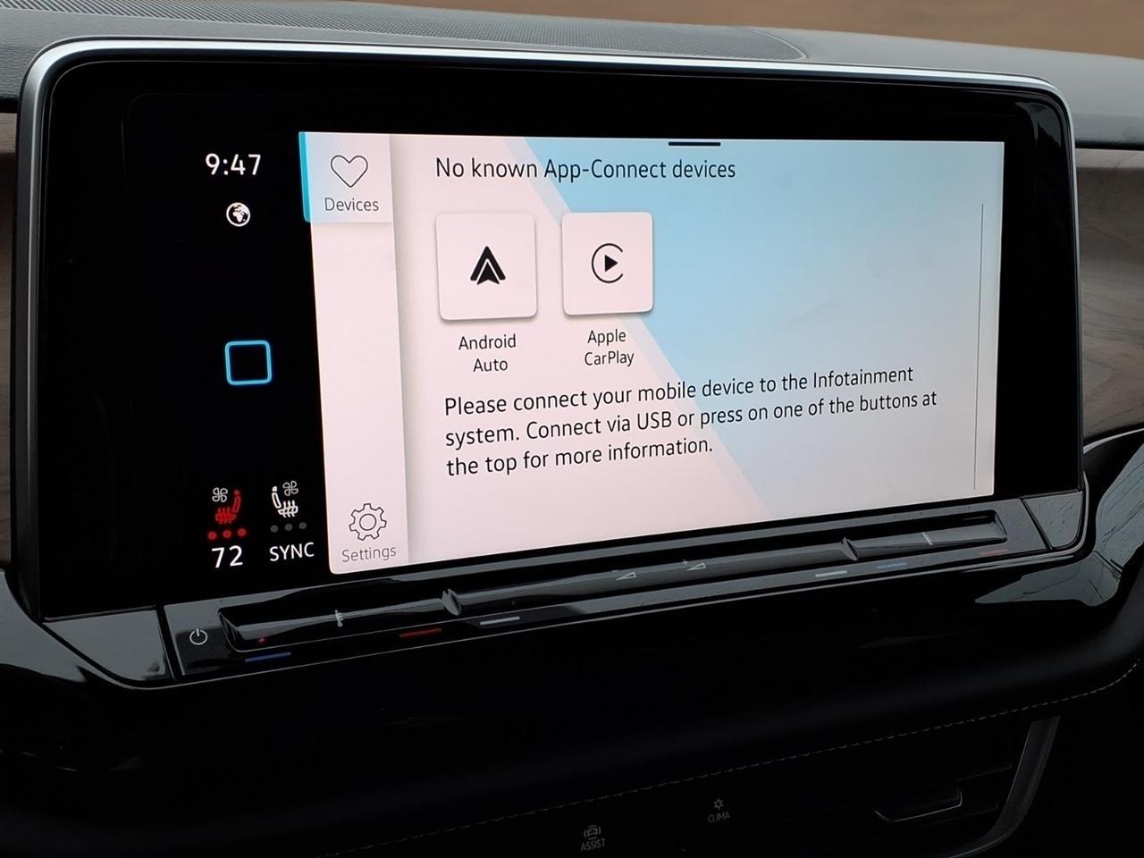 Volkswagen Atlas 2.0T SE w/Technology 4MOTION 2025